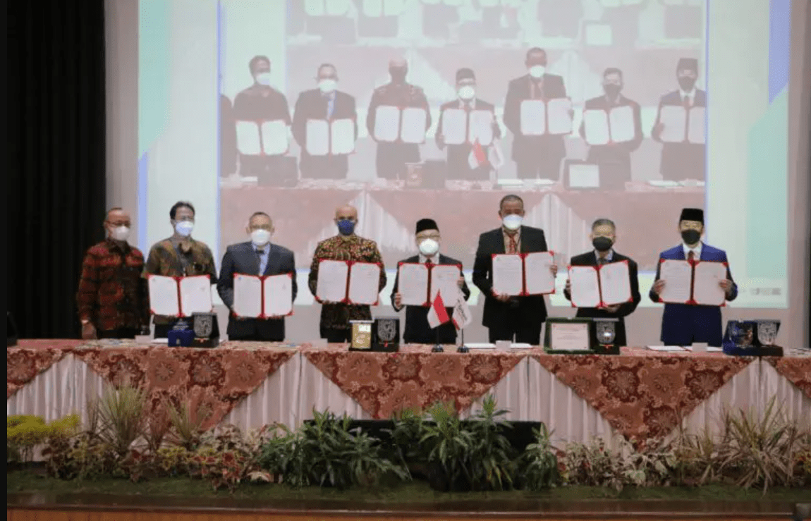 Telkom University Menjalin Kerjasama dengan APTIKOM Telkom University Menjalin Kerjasama dengan APTIKOM