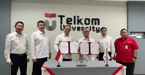 Universitas Telkom dan MultiIntegra Technology Group Menjalin Kerjasama Universitas Telkom dan MultiIntegra Technology Group Menjalin Kerjasama